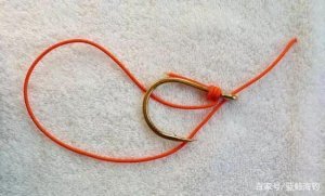 how-to-tying-assist-hook-step-6