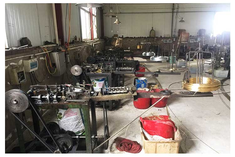 swivel-snap-production-equipment-2